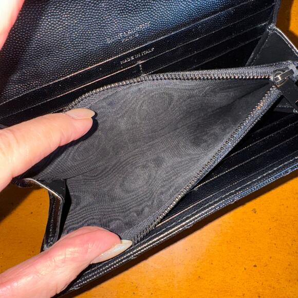 Saint Laurent Cassandre Matelassé Large Flap Wallet in Grain De Poudre Leather - Picture 9 of 12